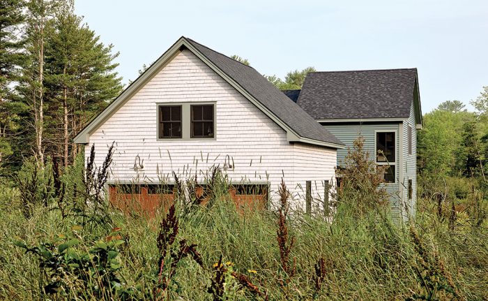 700-sq.-ft. garage