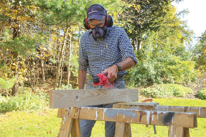 Using a cordless planer on a specific wood type