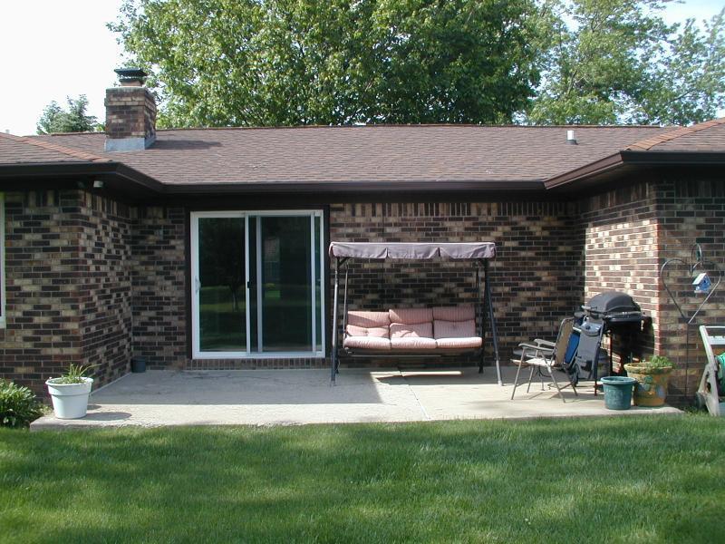 Frame Roof Over "U" Shaped Open Patio - Fine Homebuilding